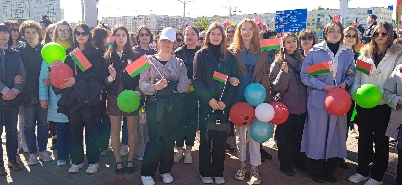 Праздничное шествие