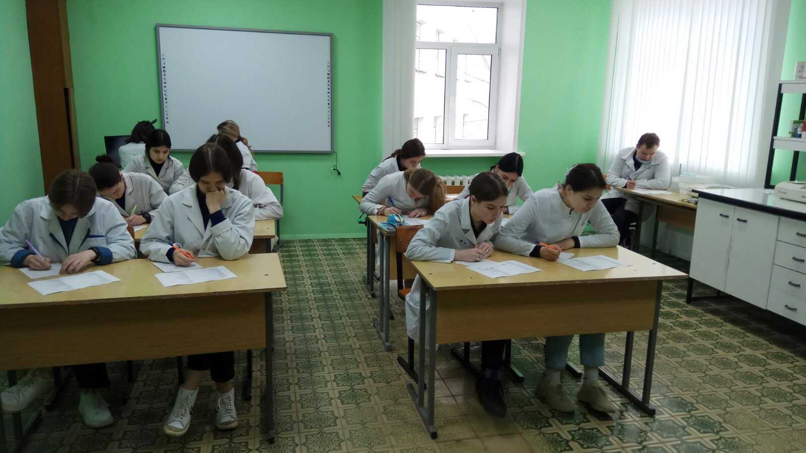 Фельдшер-лаборант 